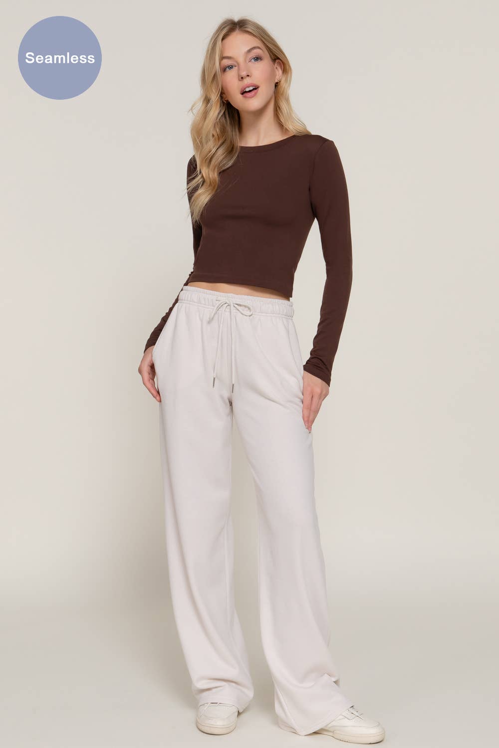 Long Sleeve Crew Neck Inner Seamless Crop Top