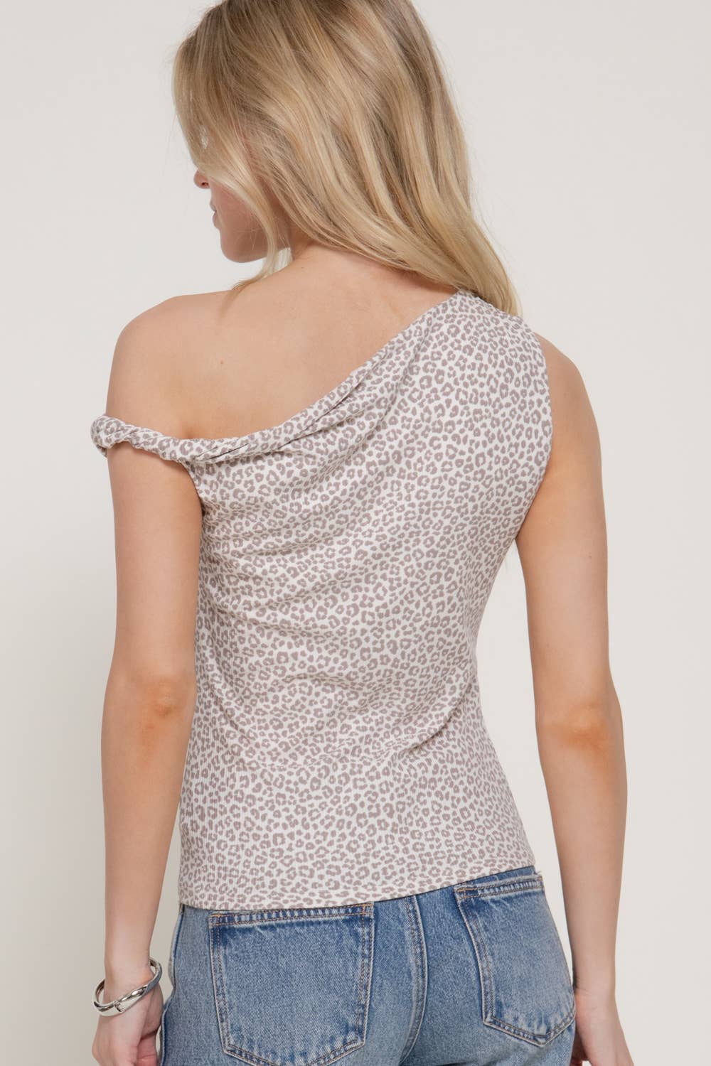 Sleeveless Off The Shoulder Twist Detail Print Rib Knit Top