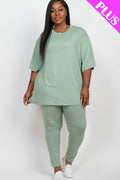 Plus Size Oversize Shirt & Leggings