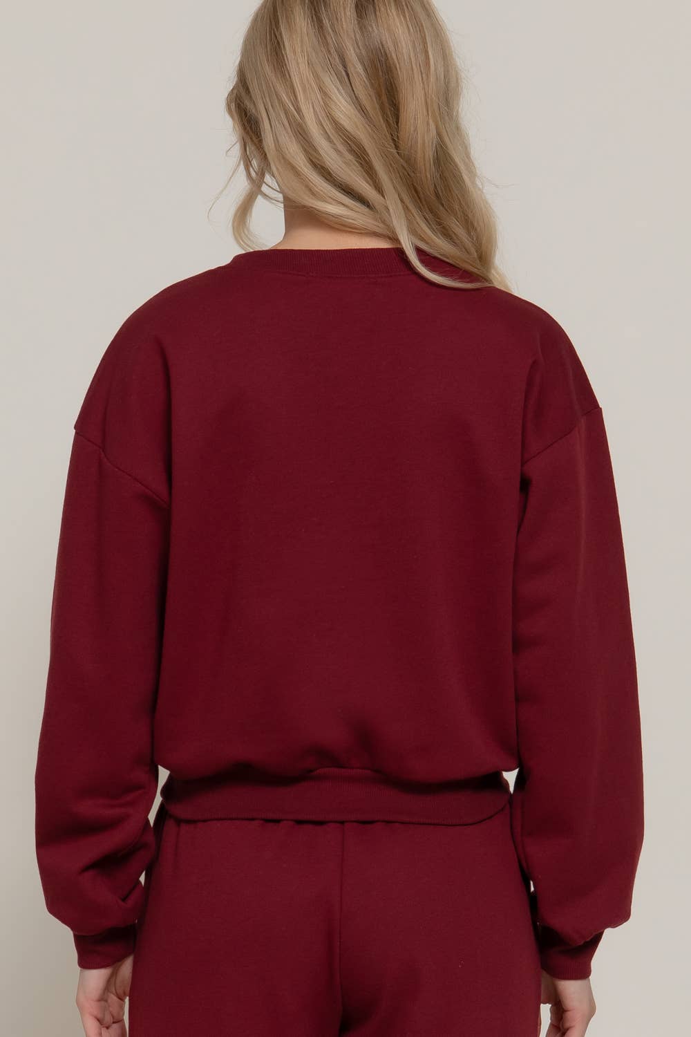 Long Sleeve Round Neck Crop SweatShirt